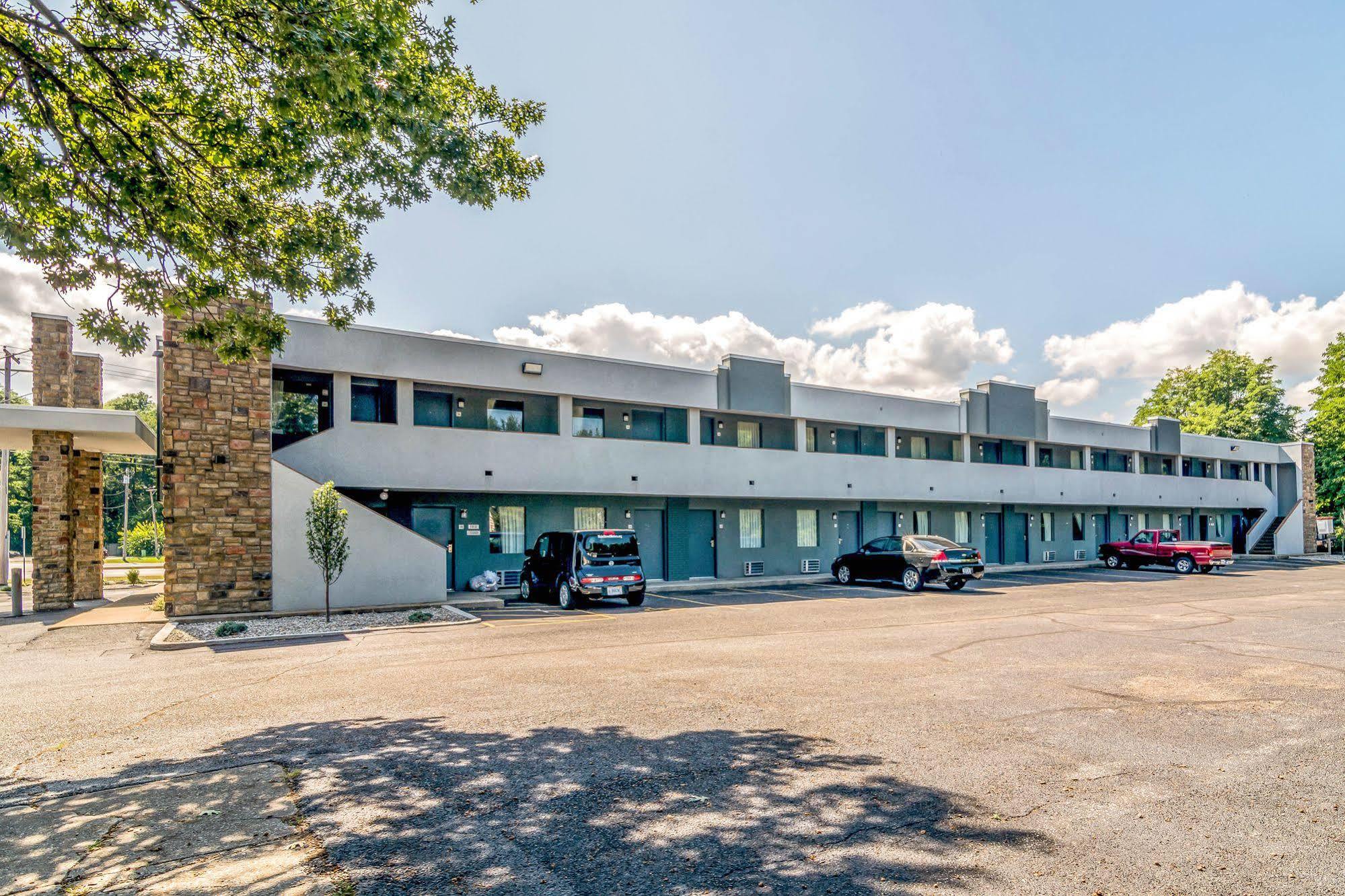 Rodeway Inn Portage Exterior foto